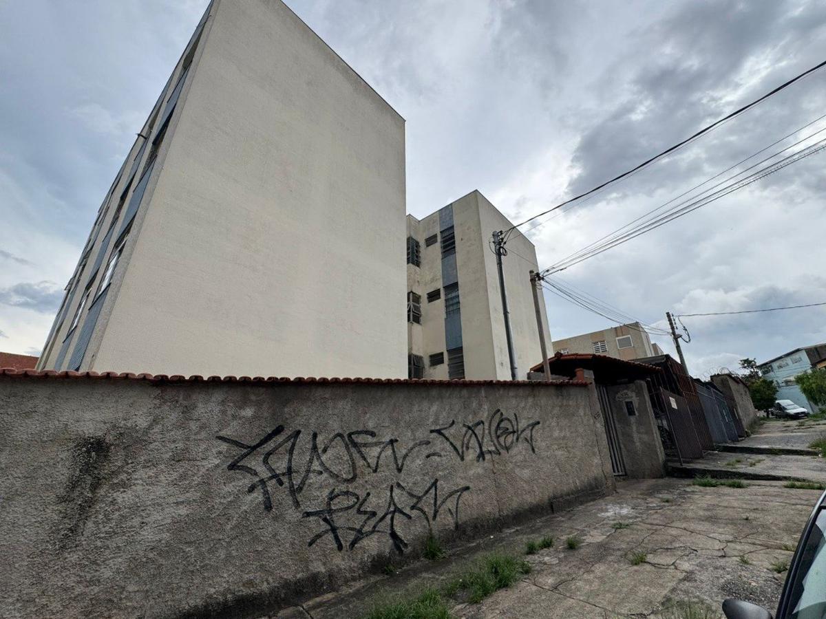 Apartamento, Nova Cachoeirinha, 2 Quartos, 1 Vaga