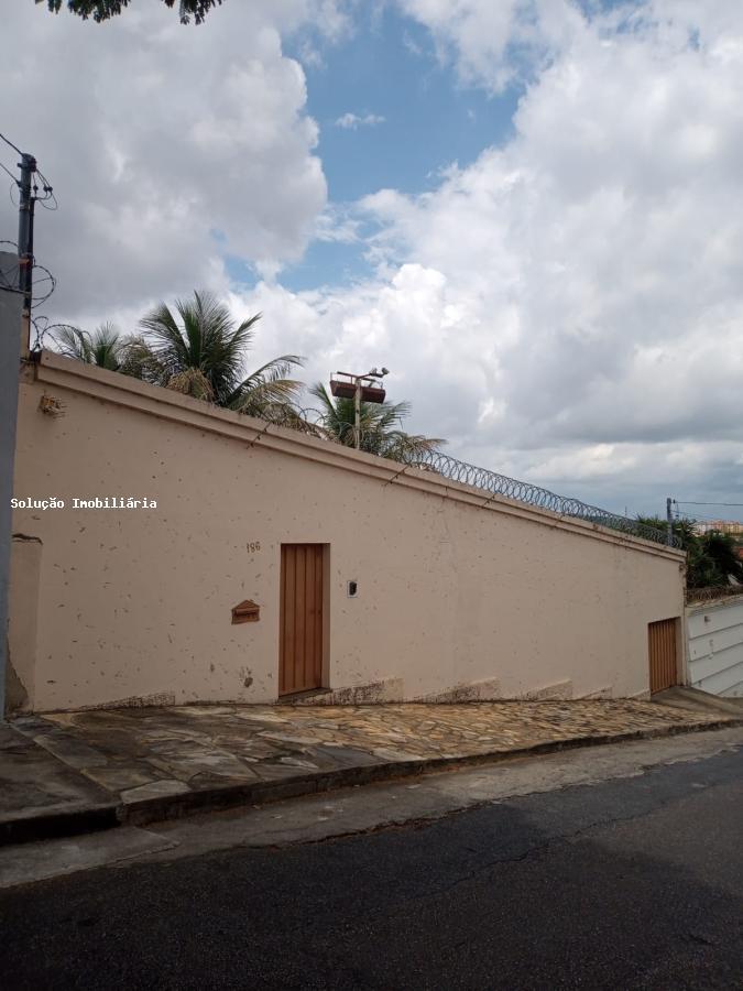 Casa, Alvorada, 3 Quartos, 8 Vagas, 1 Suíte