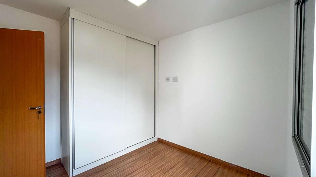 Apartamento, Serra, 2 Quartos, 2 Vagas, 1 Suíte