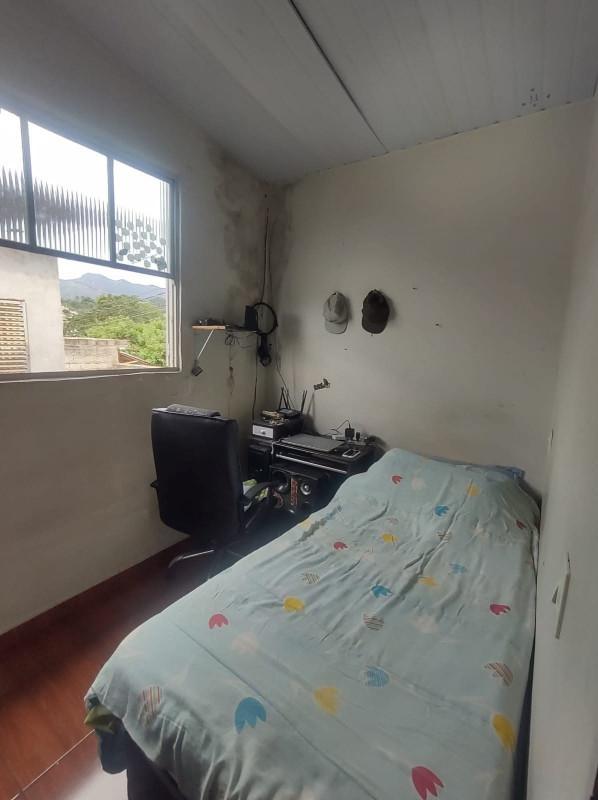 Casa, Pongelupe (barreiro), 3 Quartos, 1 Vaga