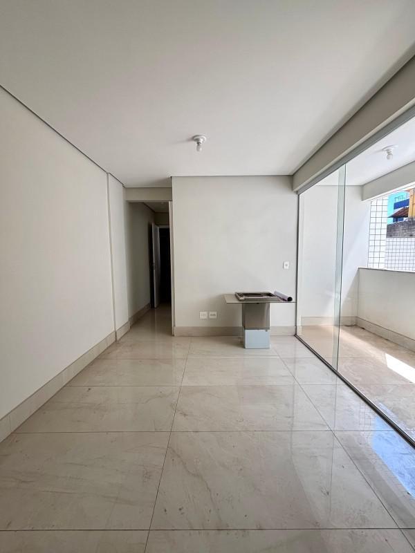 Apartamento, Sagrada Família, 3 Quartos, 2 Vagas, 1 Suíte