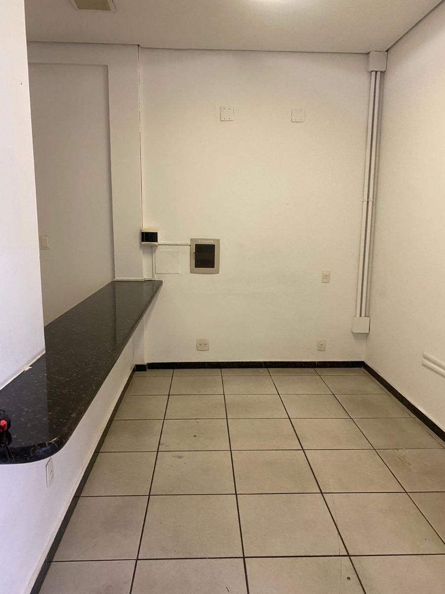 Prédio, Carlos Prates, 0 Quarto, 0 Vaga