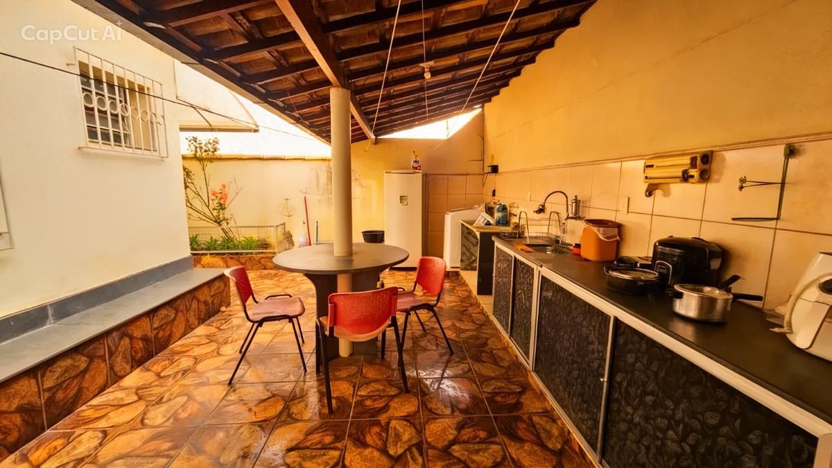 Casa, Serrano, 3 Quartos, 2 Vagas, 1 Suíte