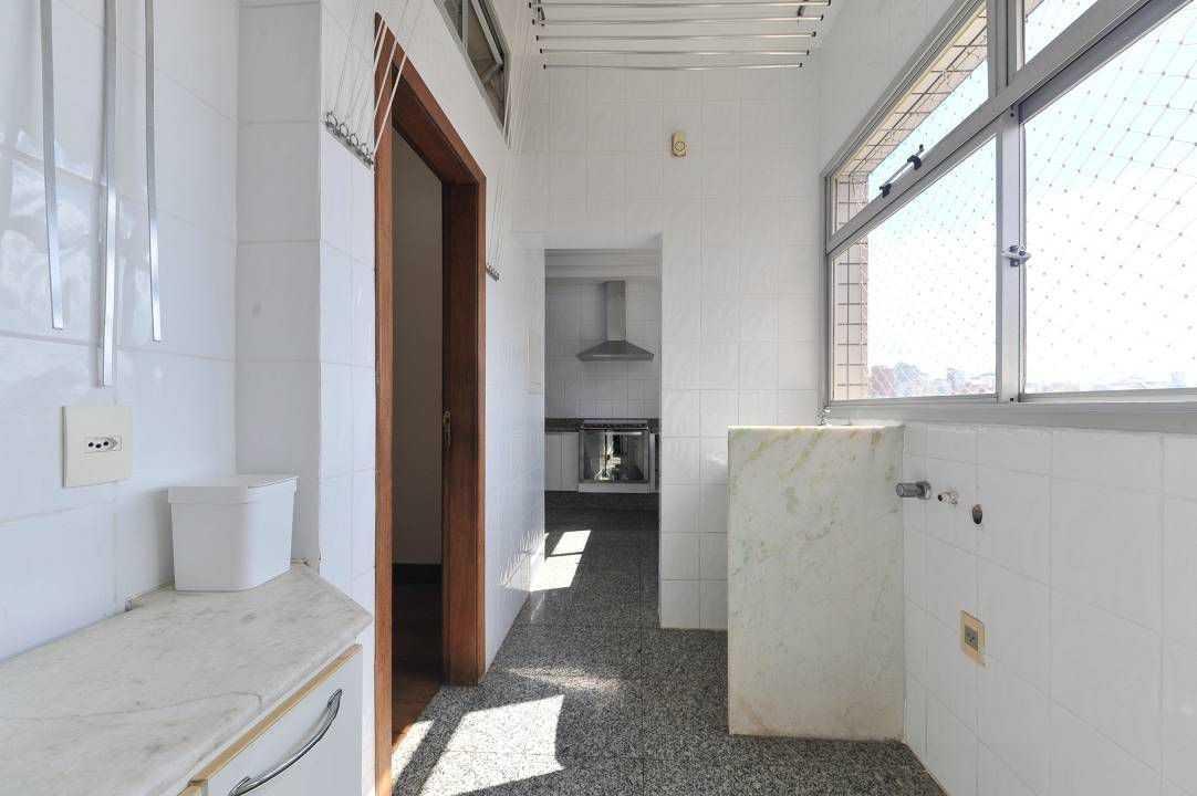 Apartamento, Cruzeiro, 4 Quartos, 3 Vagas, 1 Suíte