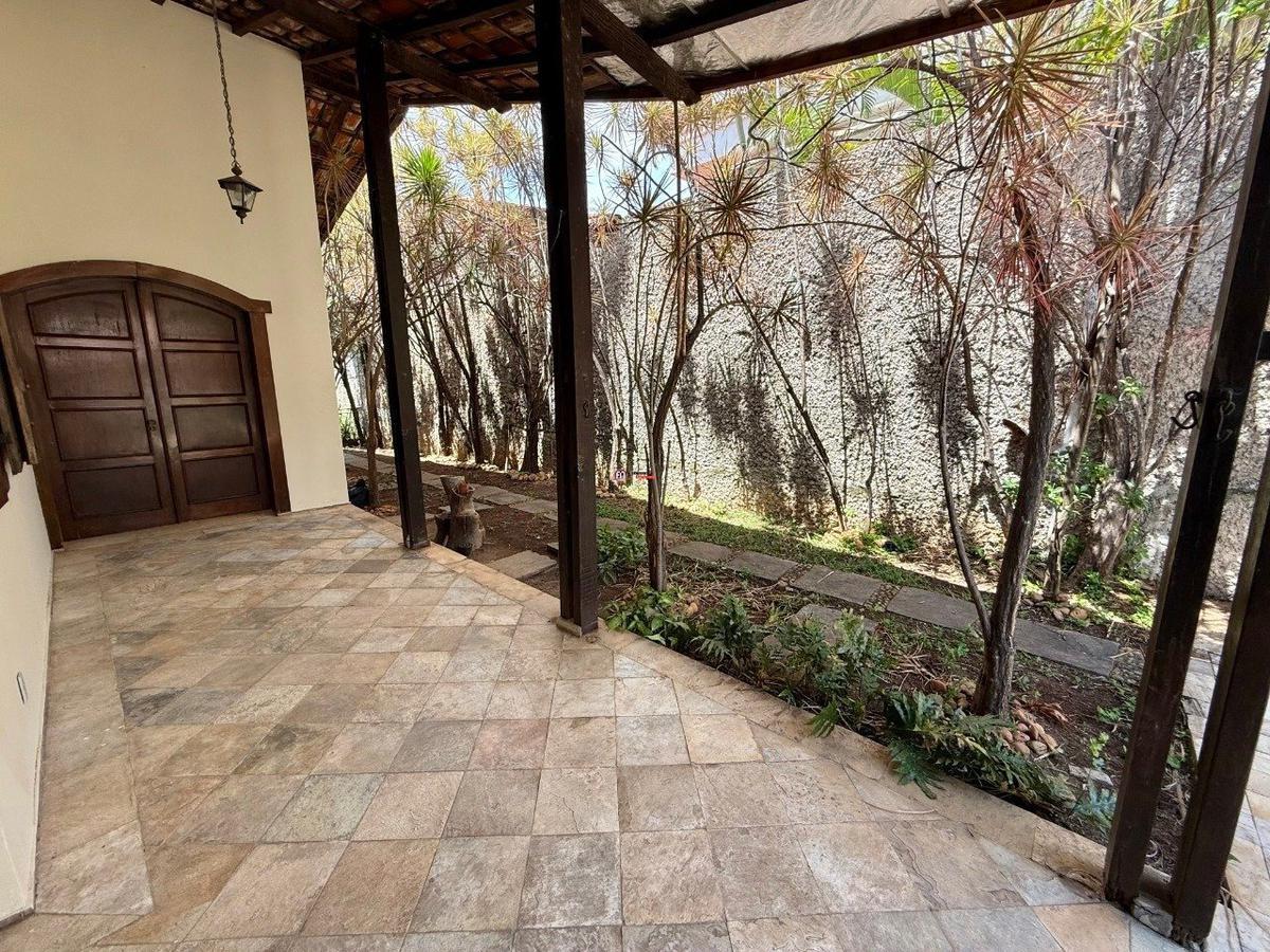 Casa, São Luiz (pampulha), 5 Quartos, 8 Vagas, 2 Suítes