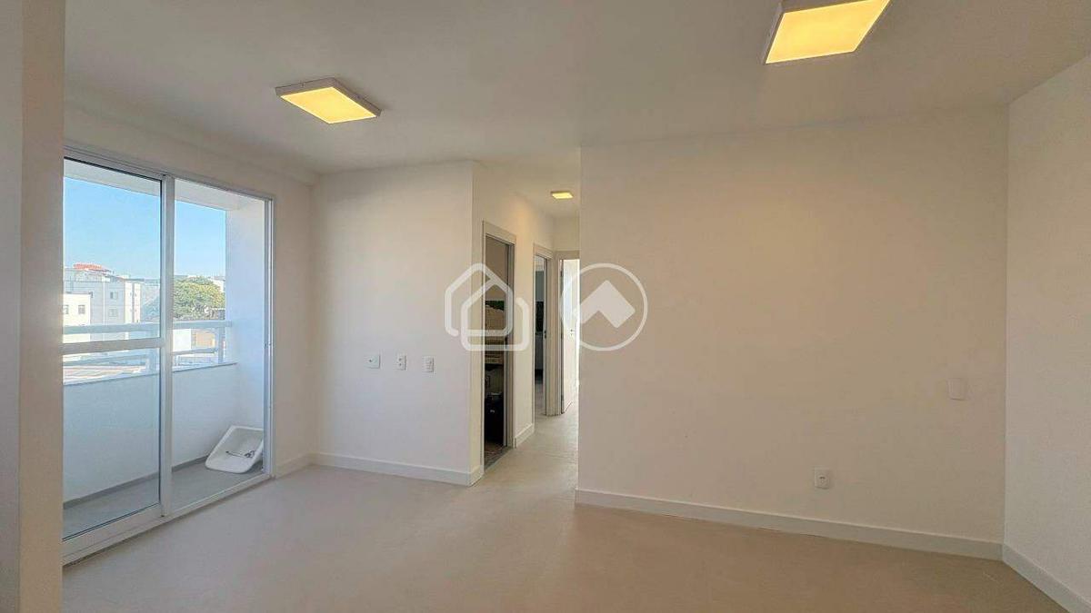 Apartamento, Estoril, 3 Quartos, 1 Vaga, 1 Suíte