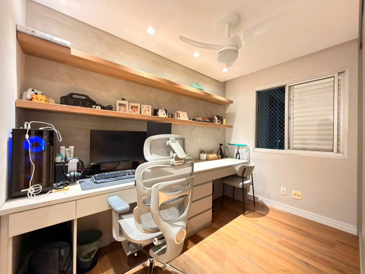 Apartamento, Santa Mônica, 2 Quartos, 1 Vaga