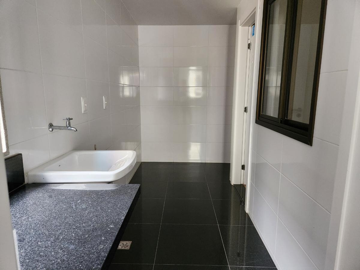 Apartamento, Funcionários, 4 Quartos, 4 Vagas, 2 Suítes