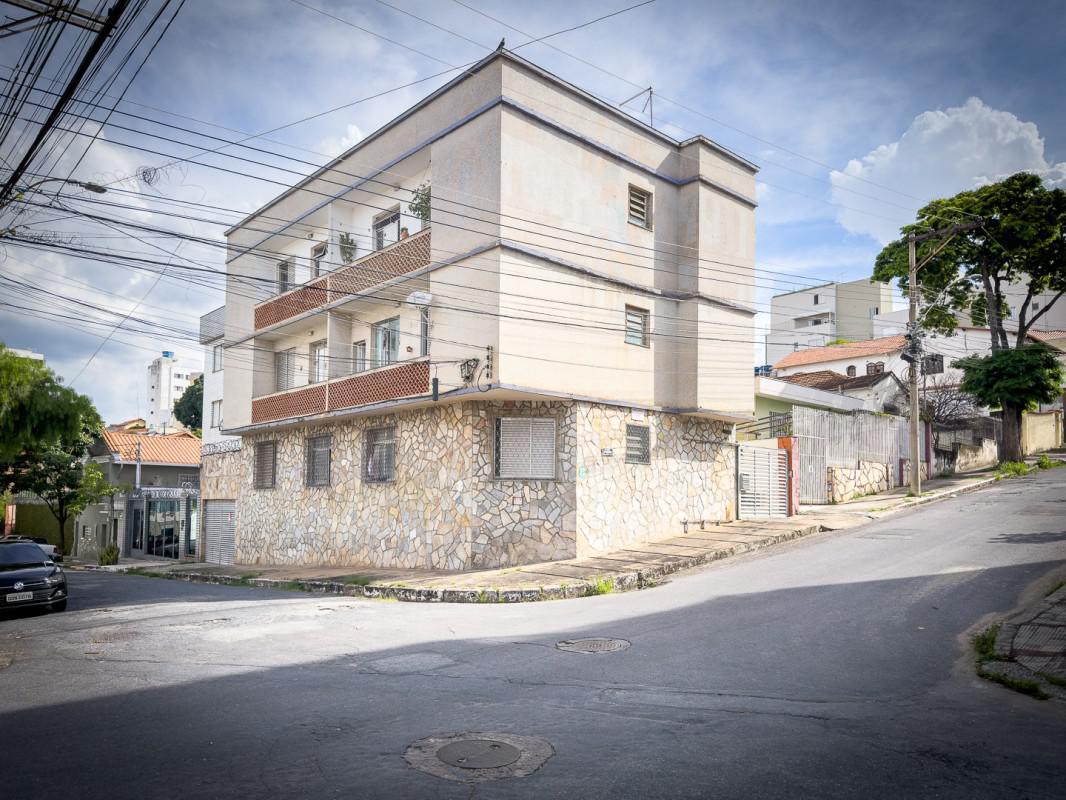 Apartamento, Floresta, 2 Quartos, 0 Vaga