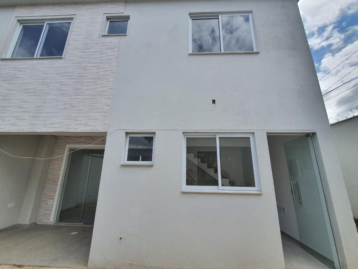 Casa, Santa Mônica, 2 Quartos, 1 Vaga