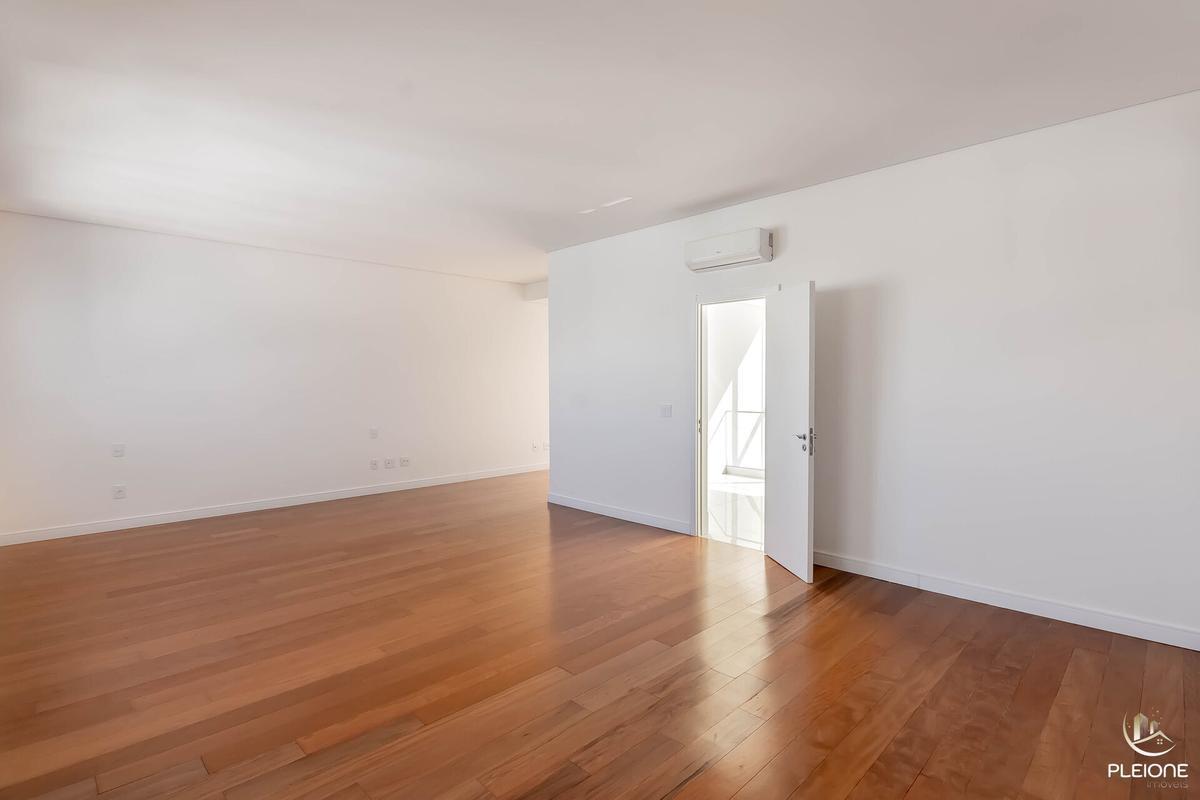 Apartamento, Funcionários, 4 Quartos, 6 Vagas, 4 Suítes