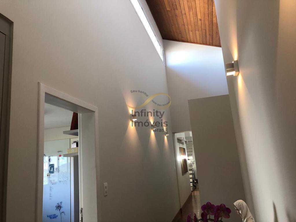 Casa em Condomínio, Alphaville, 4 Quartos