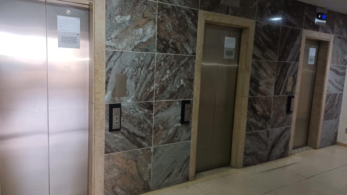 Sala, Centro, 0 Quarto, 0 Vaga