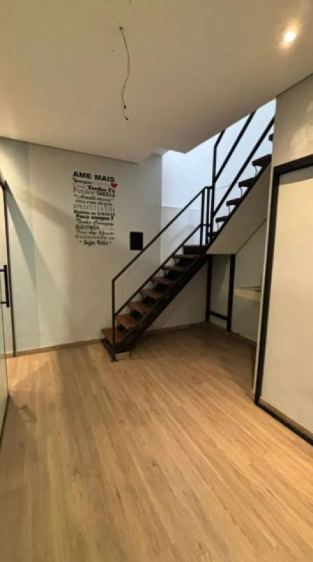 Andar, São José, 0 Quarto, 0 Vaga