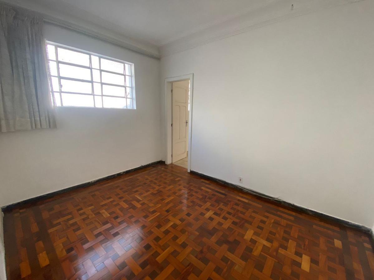 Casa, Funcionários, 3 Quartos, 1 Vaga