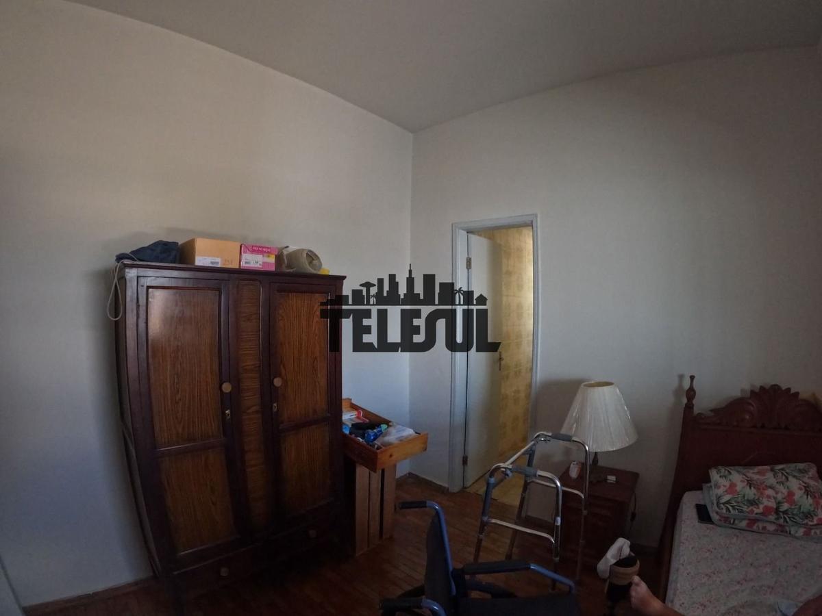 Casa, Centro, 2 Quartos, 1 Vaga