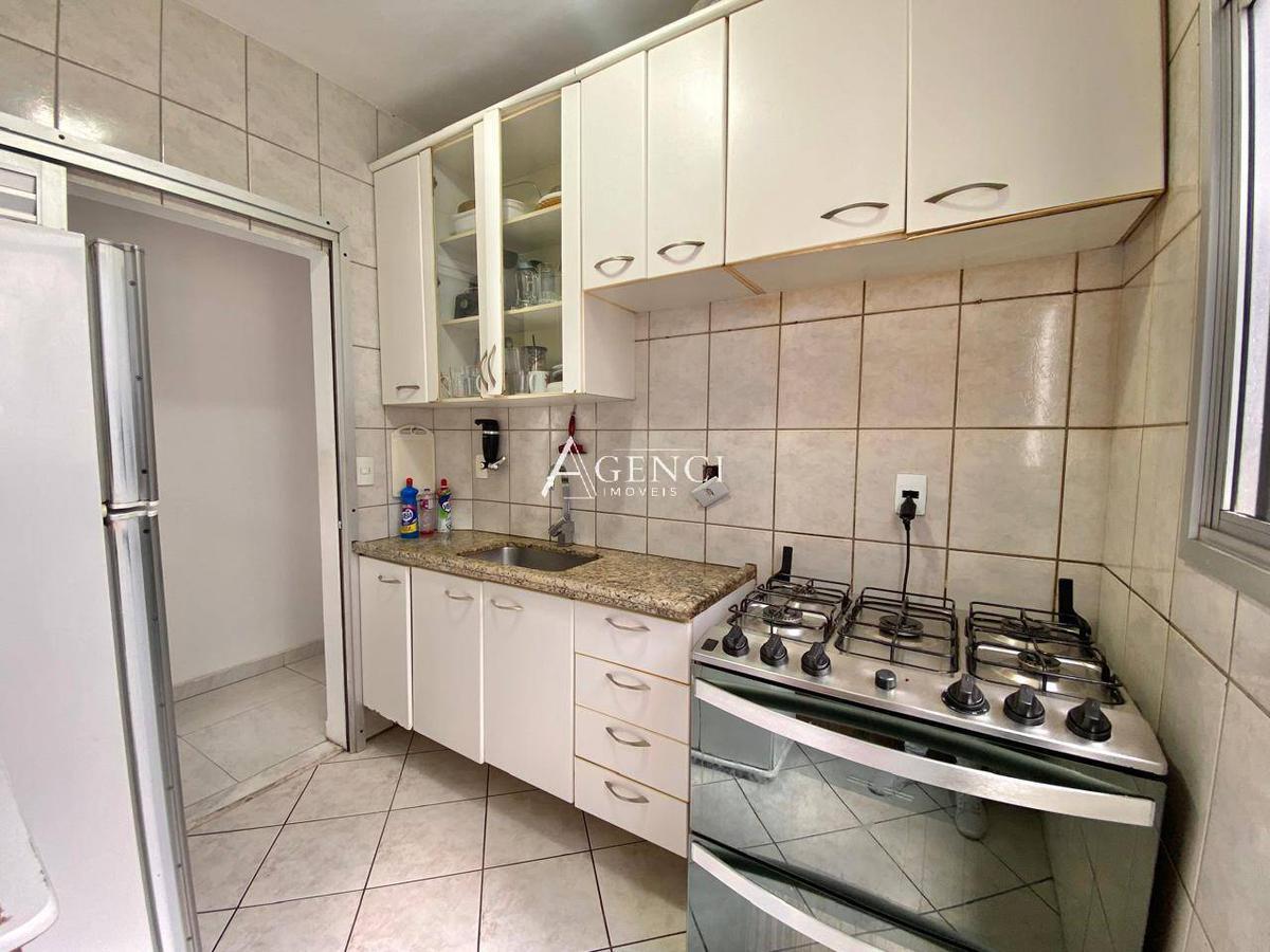 Apartamento, Santa Cruz Industrial, 3 Quartos, 0 Vaga, 1 Suíte