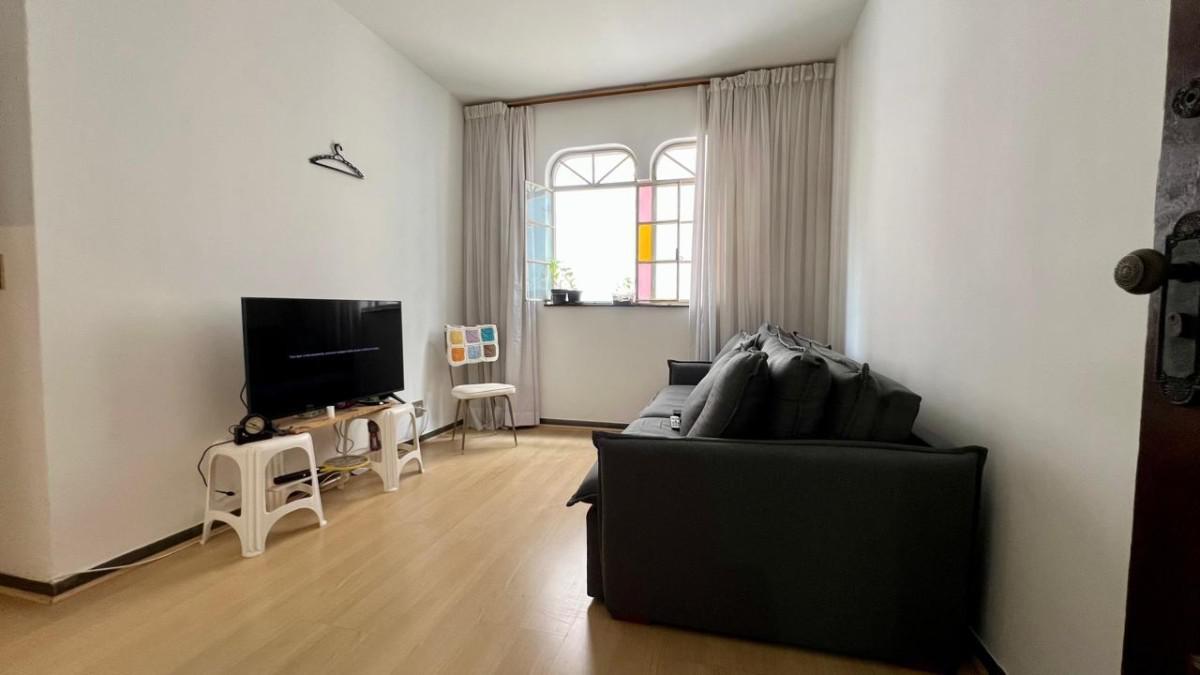 Apartamento, Centro, 2 Quartos, 0 Vaga