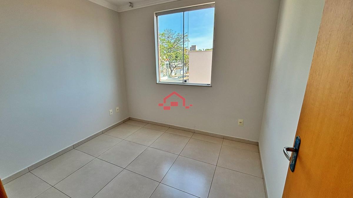 Apartamento, Cabral, 2 Quartos, 1 Vaga