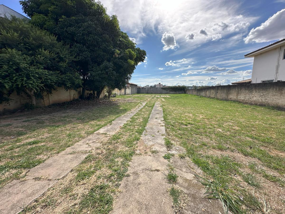 Lote, São Luiz (pampulha), 0 Quarto, 0 Vaga