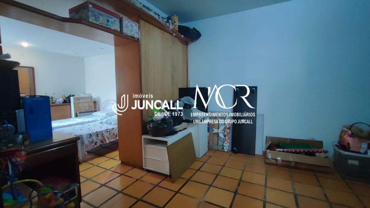 Casa, Colégio Batista, 4 Quartos, 4 Vagas, 1 Suíte