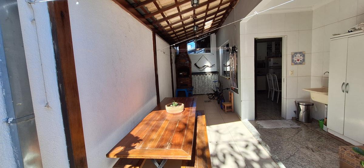 Casa, Manacás, 3 Quartos, 4 Vagas, 1 Suíte