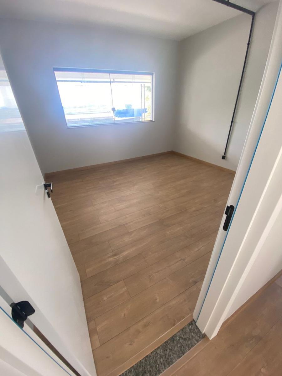 Casa Comercial, Colégio Batista, 0 Quarto, 3 Vagas