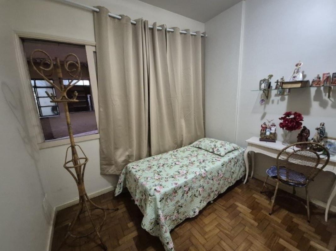 Apartamento, Centro, 4 Quartos, 0 Vaga, 1 Suíte