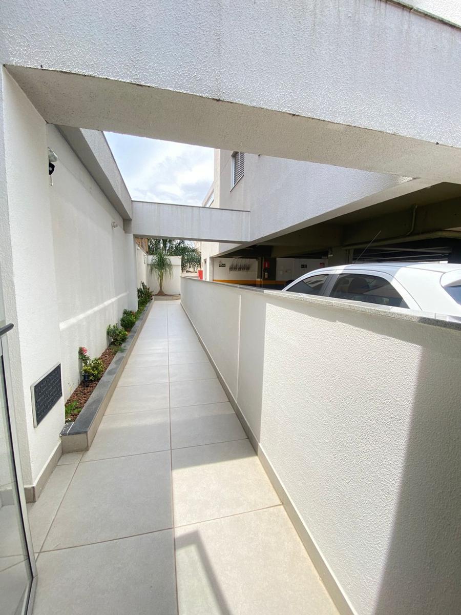 Apartamento, Sagrada Família, 3 Quartos, 2 Vagas, 1 Suíte