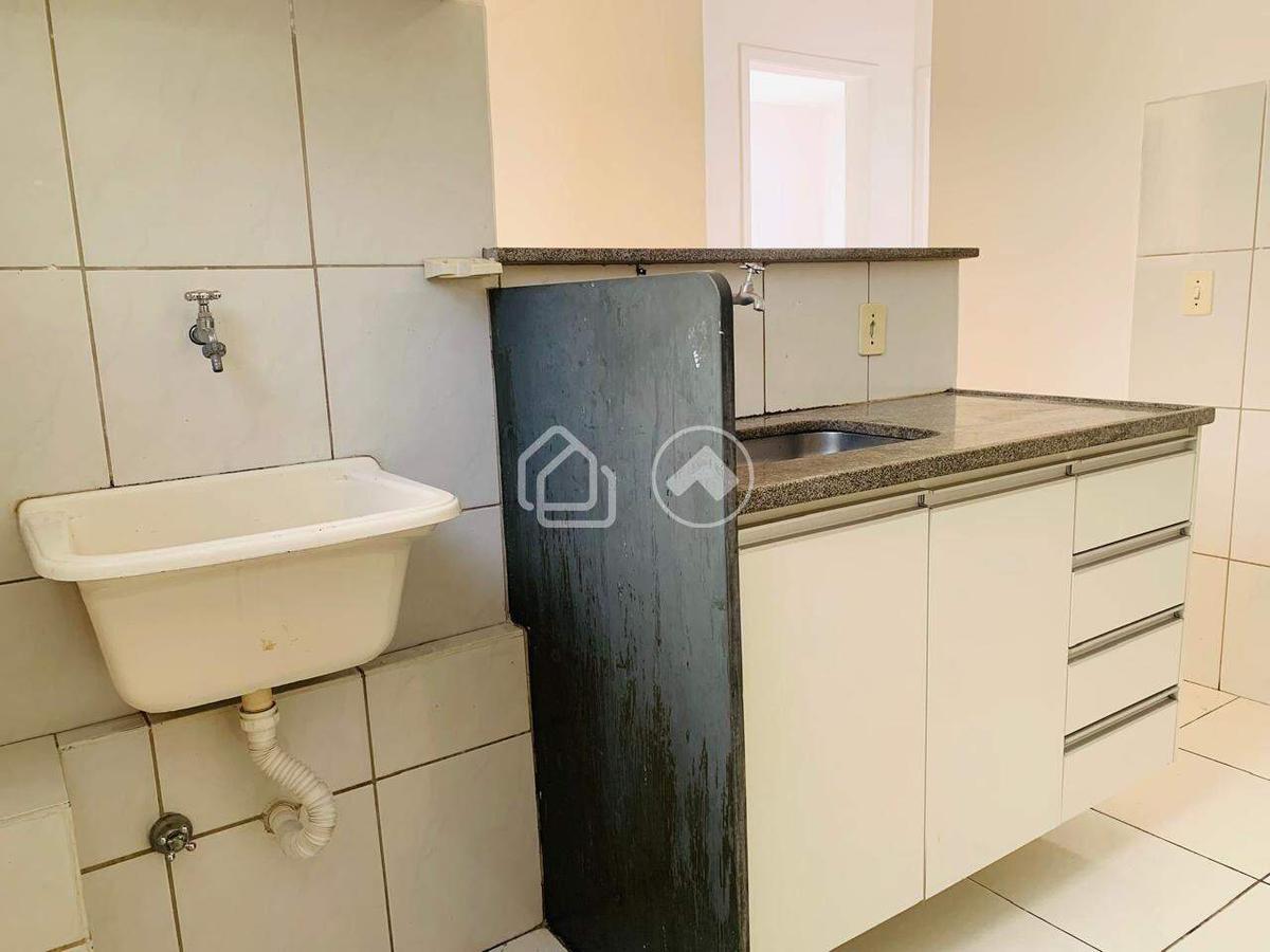 Apartamento, Palmeiras, 2 Quartos, 1 Vaga