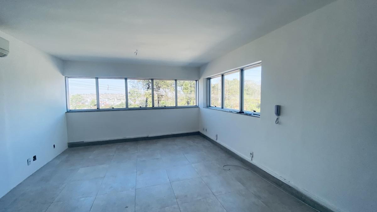 Sala, Castelo, 0 Quarto, 0 Vaga