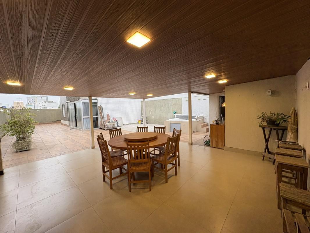 Apartamento, Castelo, 3 Quartos, 2 Vagas, 1 Suíte