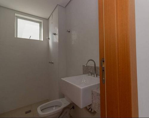 Cobertura, Serrano, 4 Quartos, 2 Vagas, 2 Suítes
