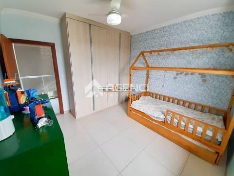 Casa, Garças, 4 Quartos, 0 Vaga, 1 Suíte