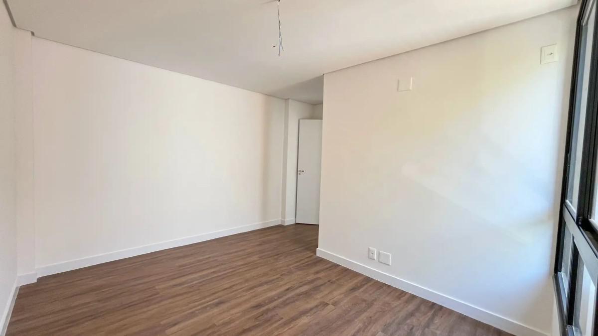 Apartamento, Serra, 2 Quartos, 2 Vagas, 1 Suíte