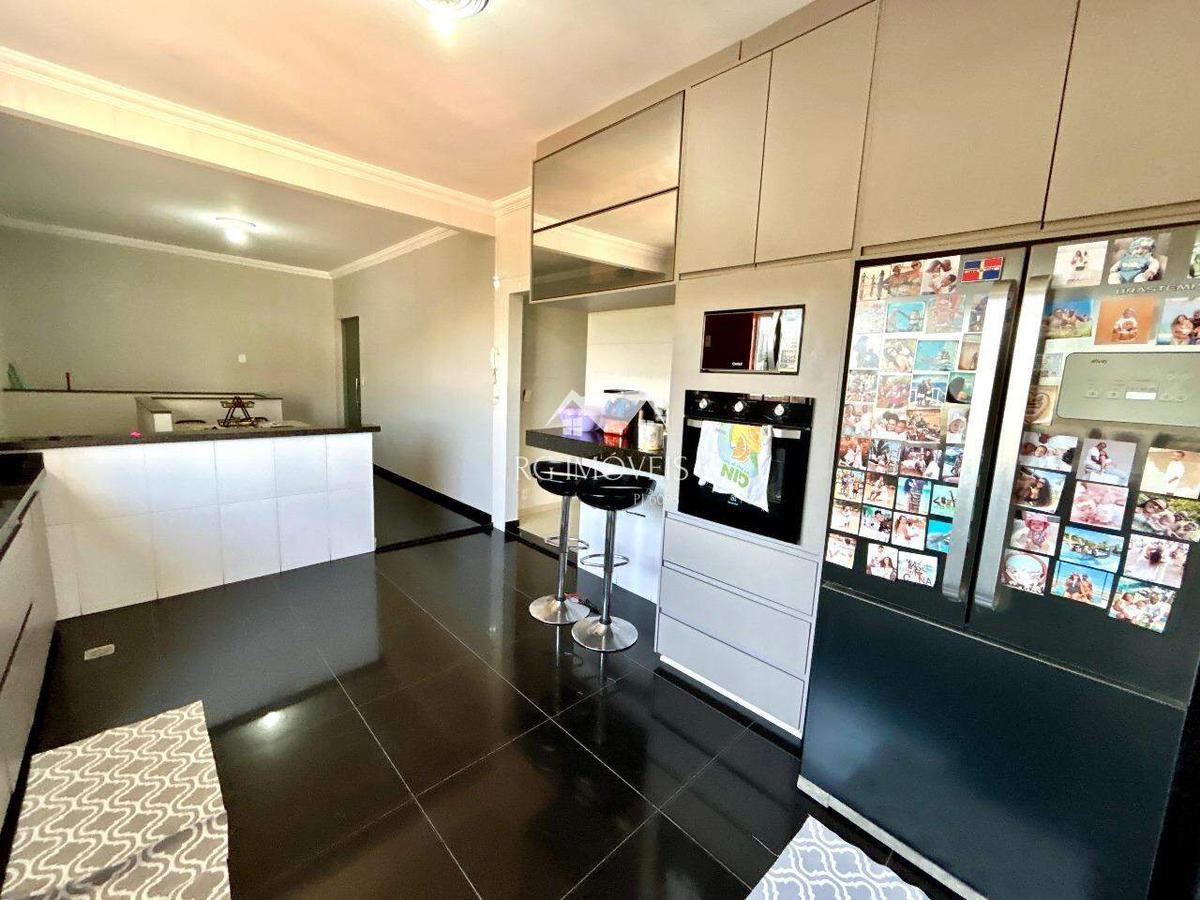 Casa, Eldorado, 4 Quartos, 4 Vagas, 1 Suíte
