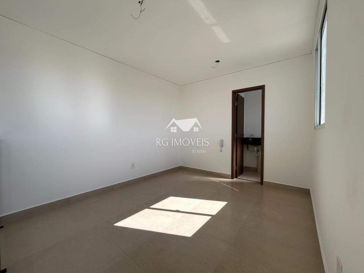 Cobertura, Santa Helena, 3 Quartos, 2 Vagas