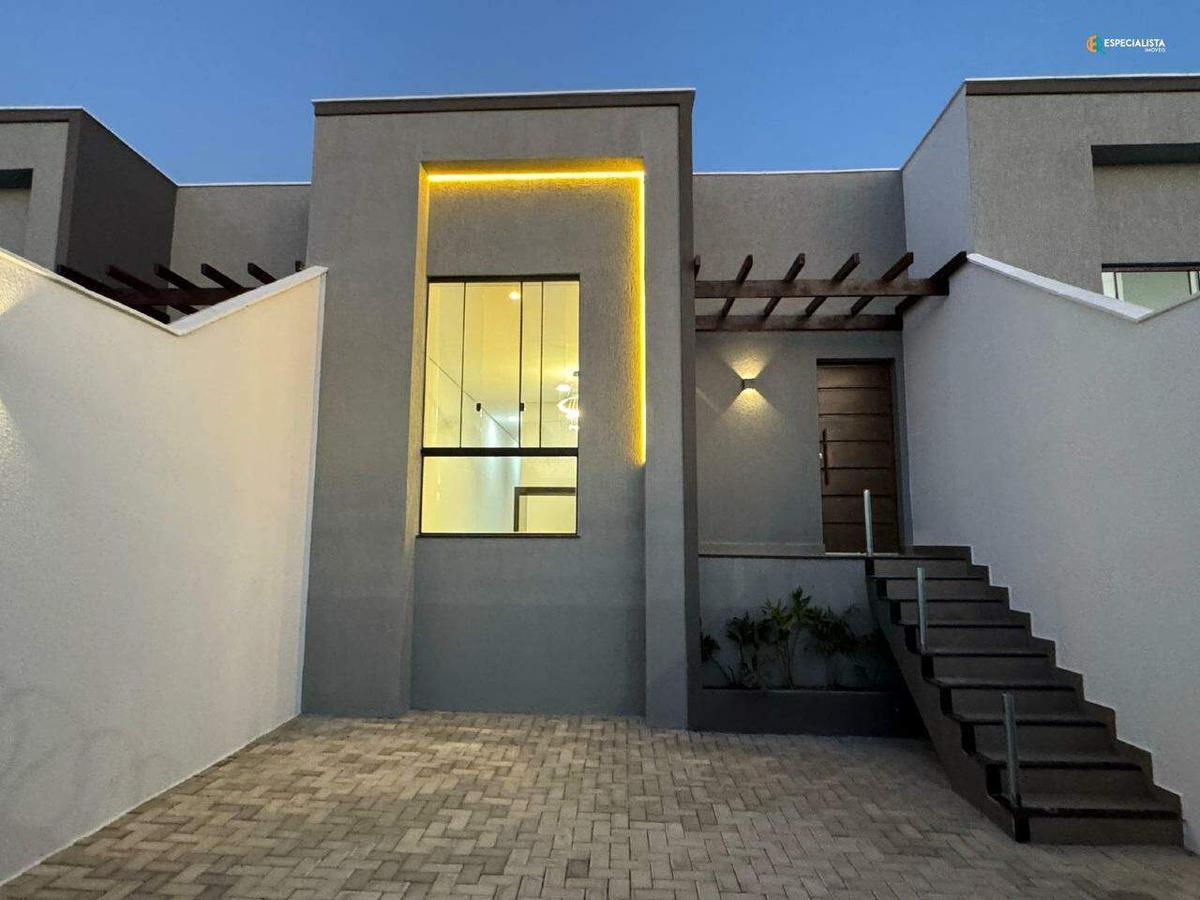 Casa, Novo Centro, 3 Quartos, 2 Vagas, 1 Suíte