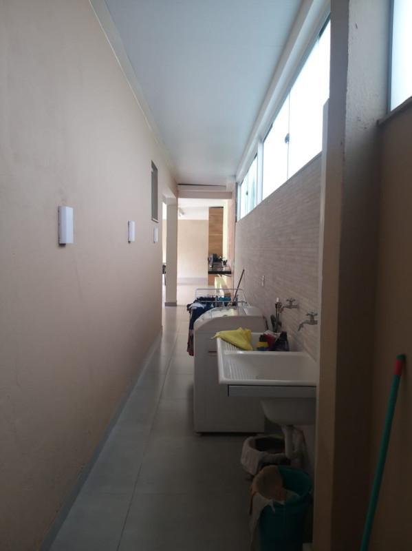 Casa, Serrano, 3 Quartos, 2 Vagas, 1 Suíte