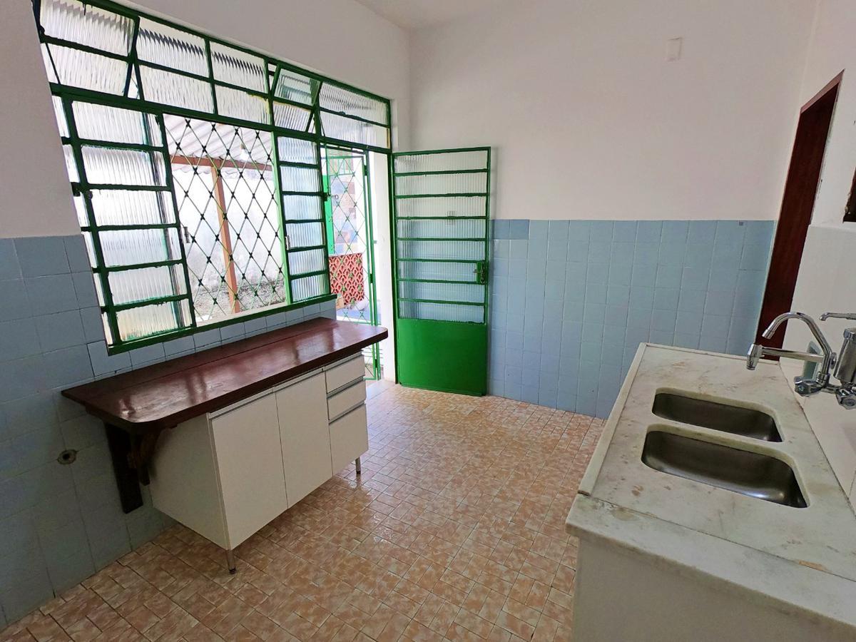 Casa, Caiçaras, 4 Quartos, 2 Vagas, 1 Suíte