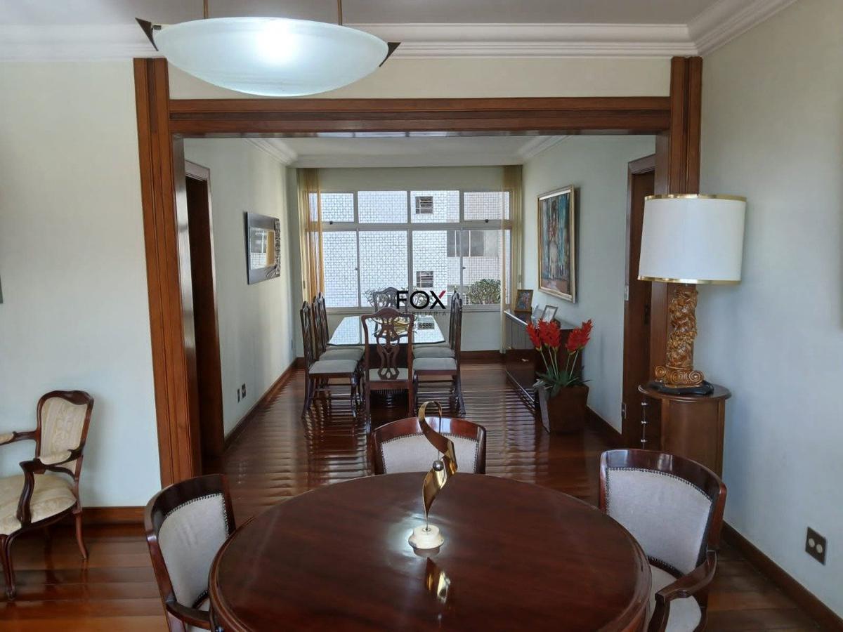 Apartamento, Funcionários, 4 Quartos, 3 Vagas, 2 Suítes