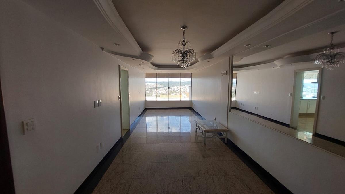 Casa, Jardim Andere, 5 Quartos, 7 Vagas, 3 Suítes