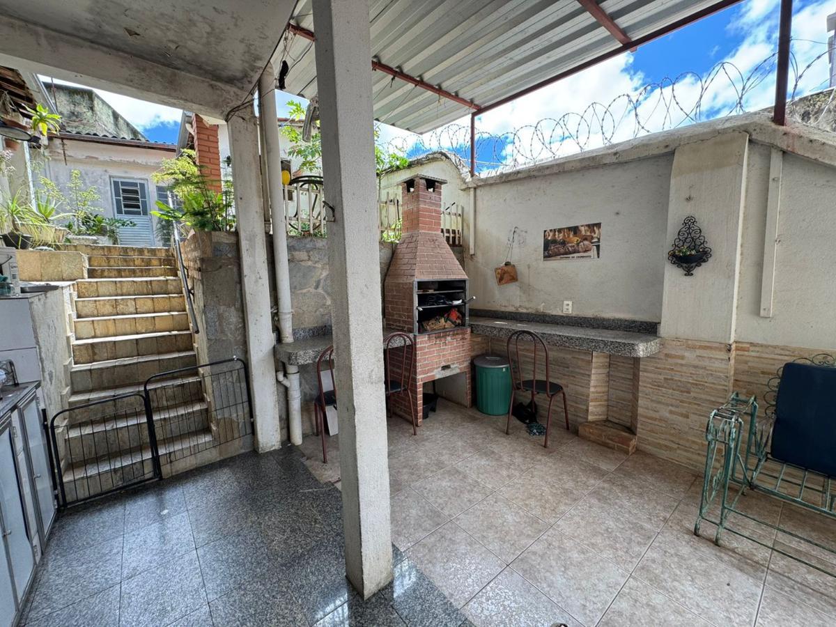 Casa, Colégio Batista, 7 Quartos, 2 Vagas, 1 Suíte