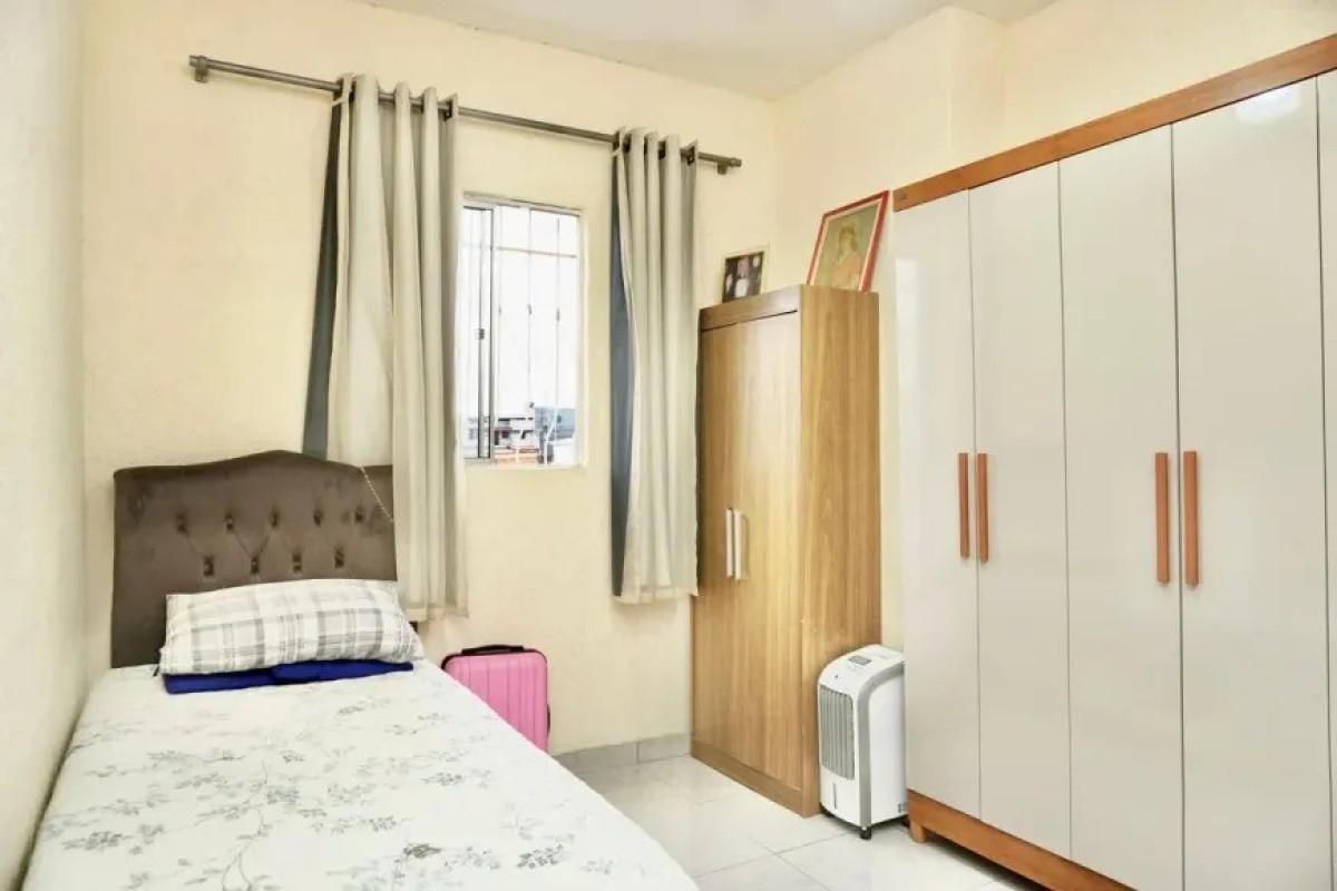 Casa, Santa Cruz, 3 Quartos, 0 Vaga, 1 Suíte