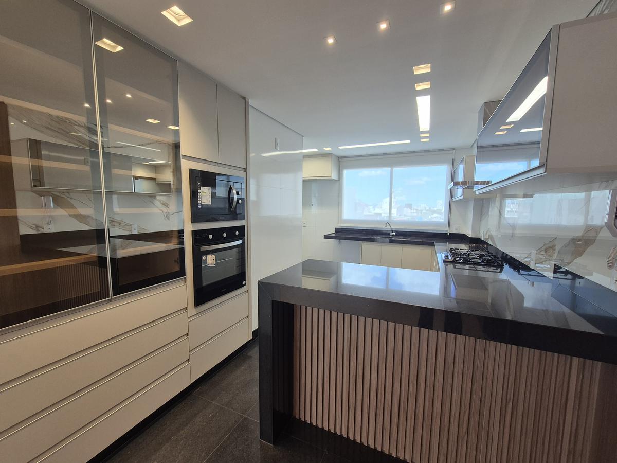 Apartamento, Prado, 4 Quartos, 4 Vagas, 4 Suítes