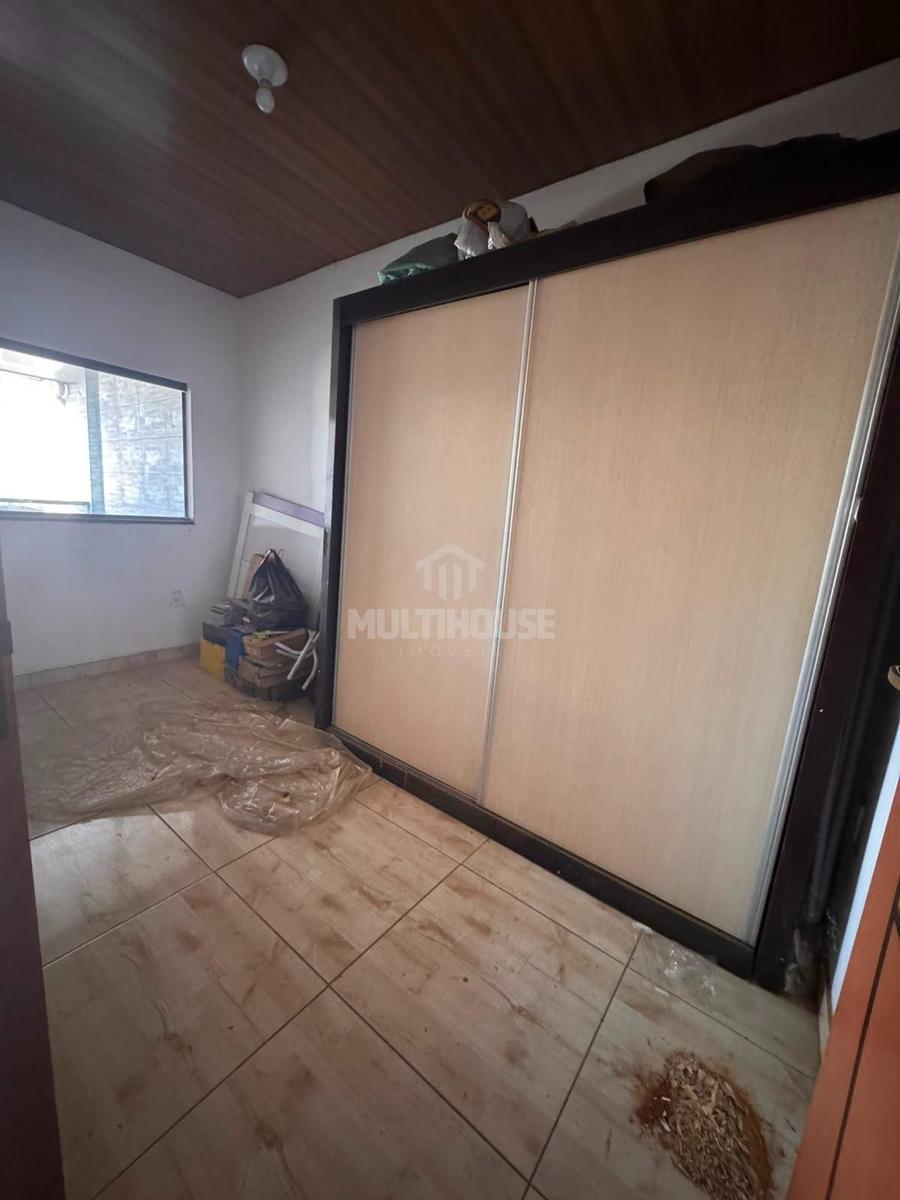 Casa, Candelária, 4 Quartos, 3 Vagas, 1 Suíte