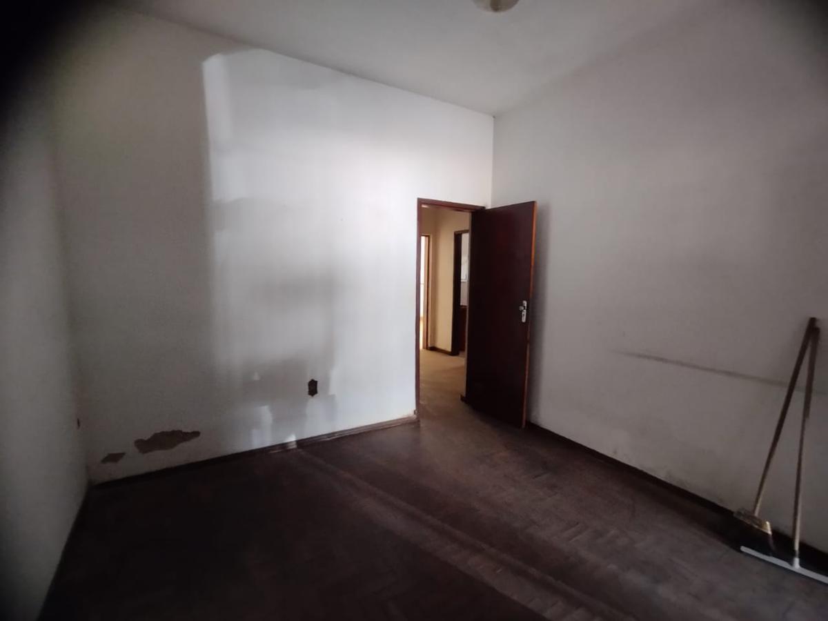 Casa, Santa Cruz, 6 Quartos, 3 Vagas, 1 Suíte