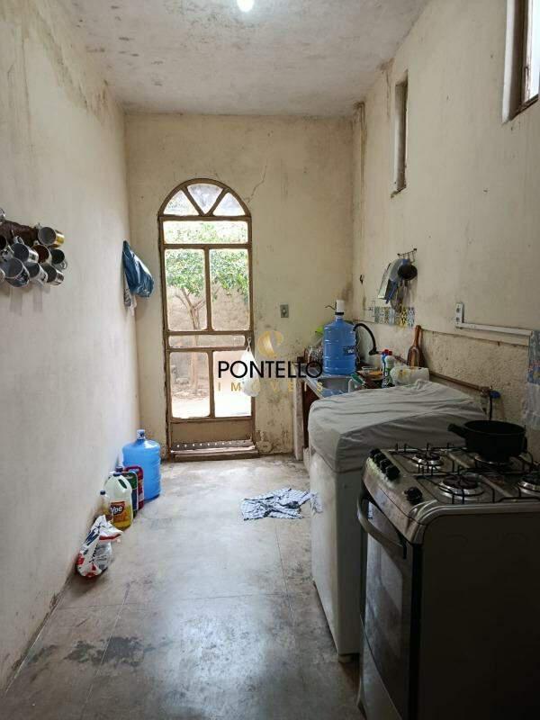 Casa, Jardim Arizona, 2 Quartos, 2 Vagas, 1 Suíte