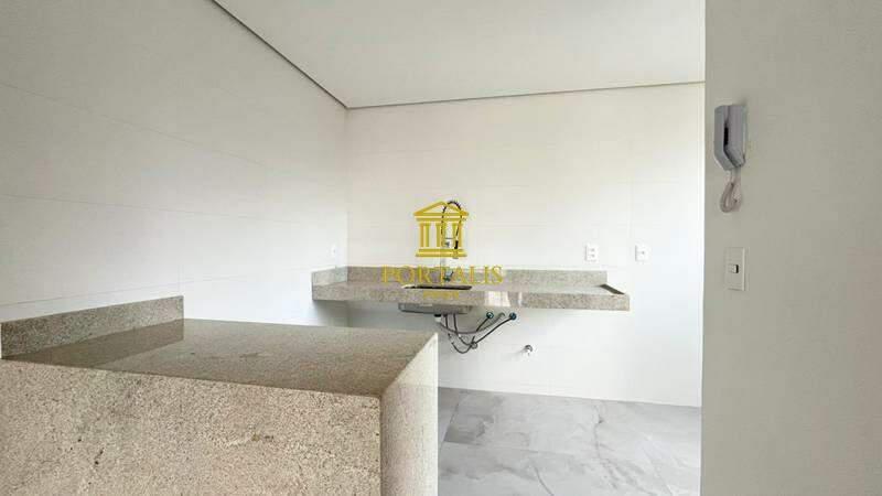 Apartamento, Sion, 3 Quartos, 2 Vagas, 3 Suítes