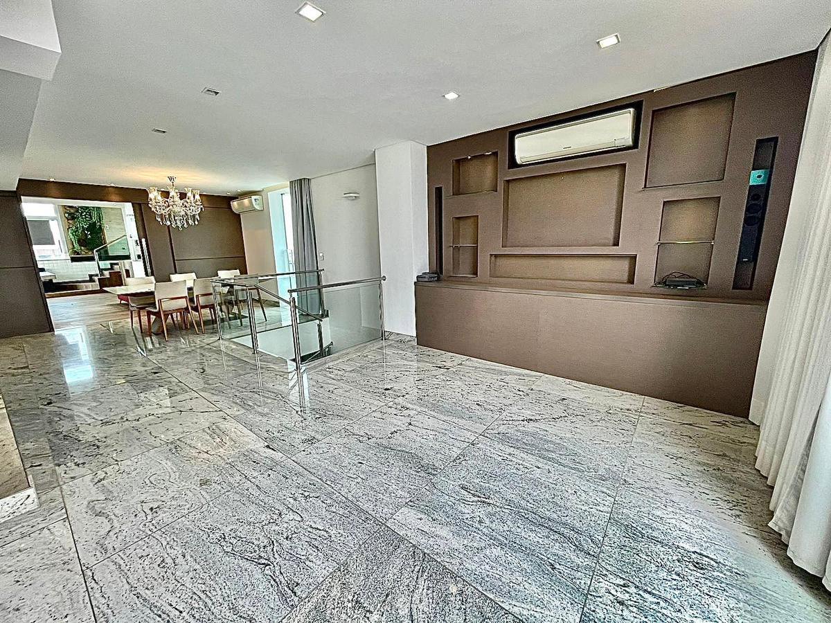 Cobertura, Ouro Preto, 4 Quartos, 6 Vagas, 4 Suítes